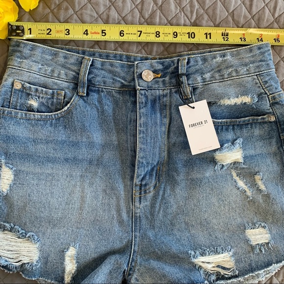 Forever 21 distressed high waisted jeans shorts size 27 NWT - Picture 6 of 6